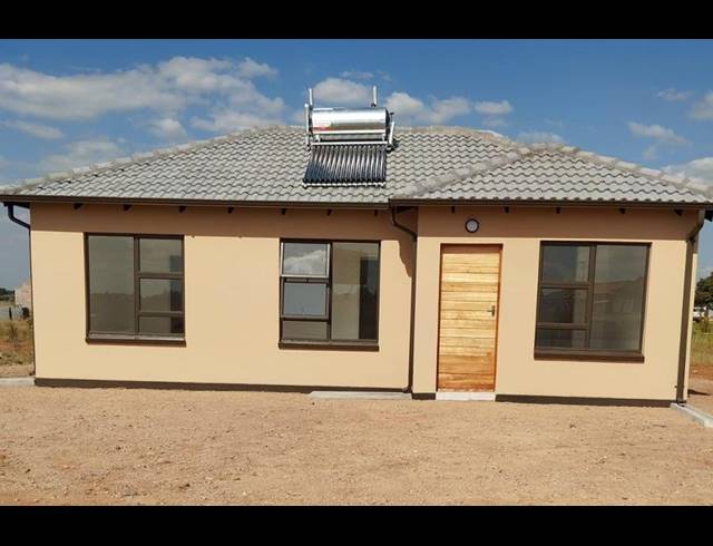 3 BEDROOM HOUSE FOR SALE IN CRYSTAL PARK